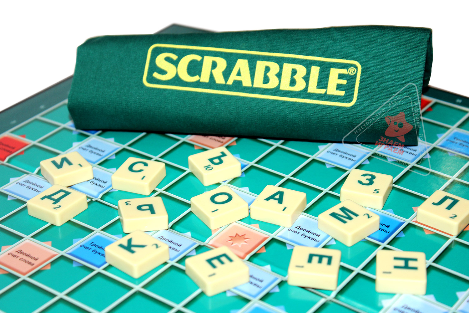 Scrabble. Скрэббл Эрудит. Эрудит Скрабл игра. Scrabble настольная. Игра в слова Scrabble.